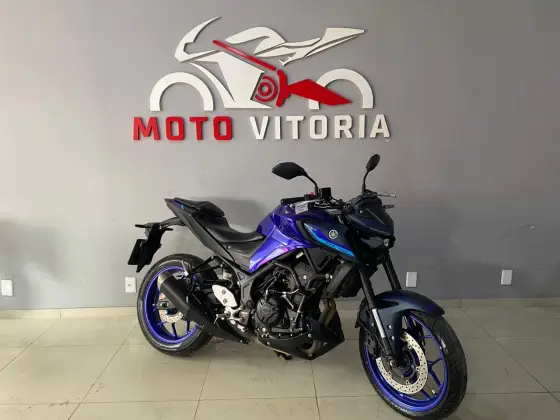 YAMAHA MT-03 ABS YAMAHA MT-03 ABS