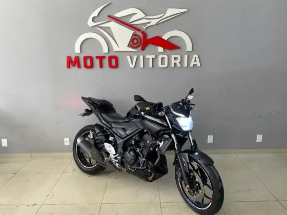 YAMAHA MT-03 ABS YAMAHA MT-03 ABS