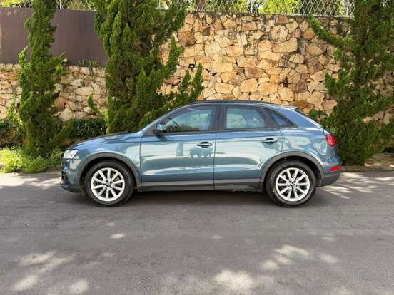AUDI-Q3-2015