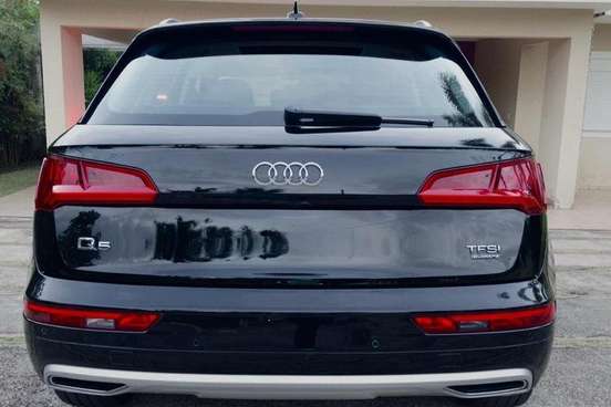 AUDI-Q5-2.0 TFSI GASOLINA AMBIENTE S TRONIC AUDI-Q5-2017