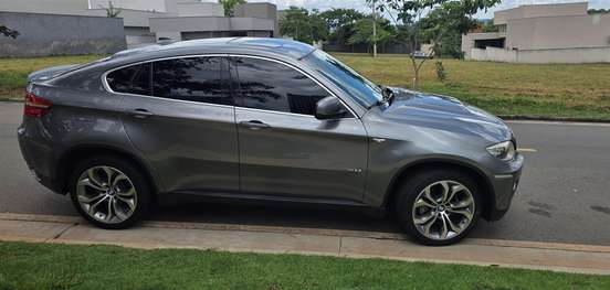 BMW-X6-3.0 35I 4X4 COUPÉ 6 CILINDROS 24V GASOLINA 4P AUTOMÁTICO BMW-X6-2013