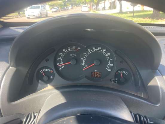 CHEVROLET-CORSA-2011