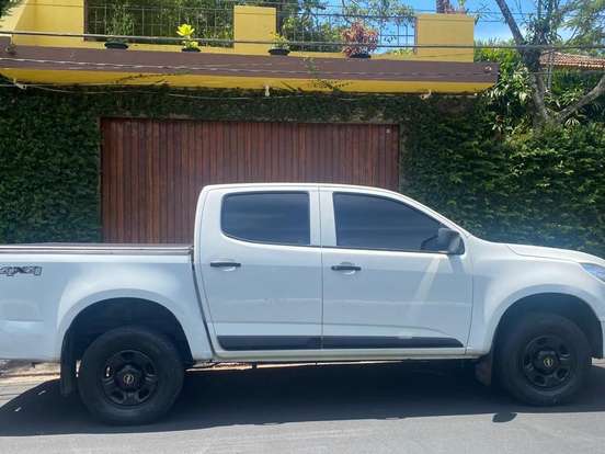 CHEVROLET-S10-2.4 LS 4X2 CD 8V FLEX 4P MANUAL CHEVROLET-S10-2015