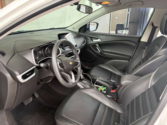 CHEVROLET-TRACKER-2022
