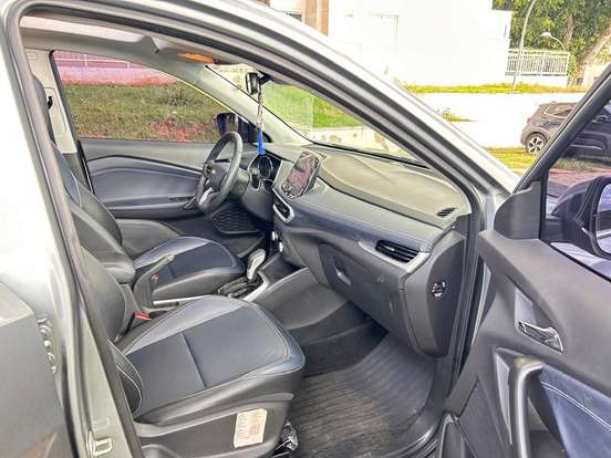 CHEVROLET-TRACKER-2024