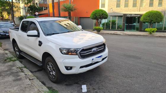 FORD RANGER 2.2 XLS 4X4 CD 16V DIESEL 4P AUTOMÁTICO