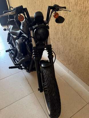 HARLEY-DAVIDSON-SPORTSTER IRON 883-2011