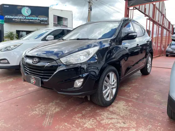 HYUNDAI IX35 2.0 MPI 4X2 16V FLEX 4P MANUAL HYUNDAI IX35 2.0 MPI 4X2 16V FLEX 4P MANUAL