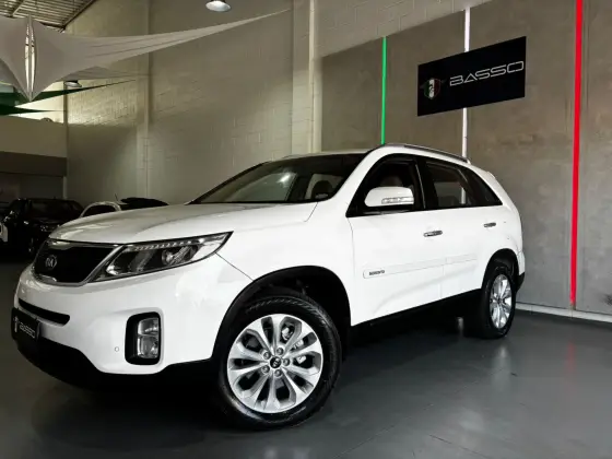 KIA SORENTO 2.4 16V GASOLINA EX AUTOMÁTICO KIA SORENTO 2.4 16V GASOLINA EX AUTOMÁTICO