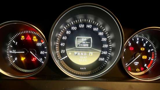 MERCEDES-BENZ-C 180-2011