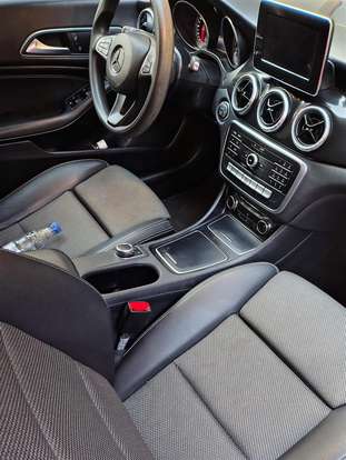 MERCEDES-BENZ-CLA 180-2019