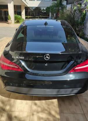 MERCEDES-BENZ-CLA 180-2019