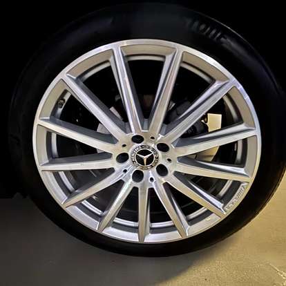 MERCEDES-BENZ-GLA 200-2021