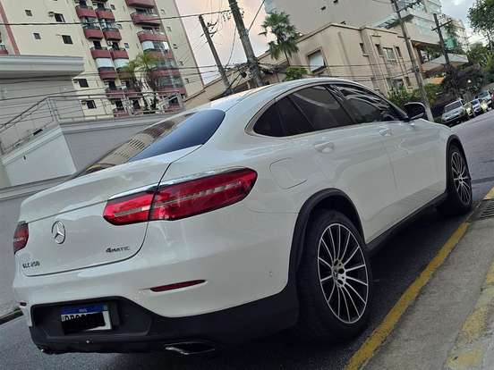 MERCEDES-BENZ-GLC 250-2.0 CGI GASOLINA COUPÉ 4MATIC 9G-TRONIC MERCEDES-BENZ-GLC 250-2017