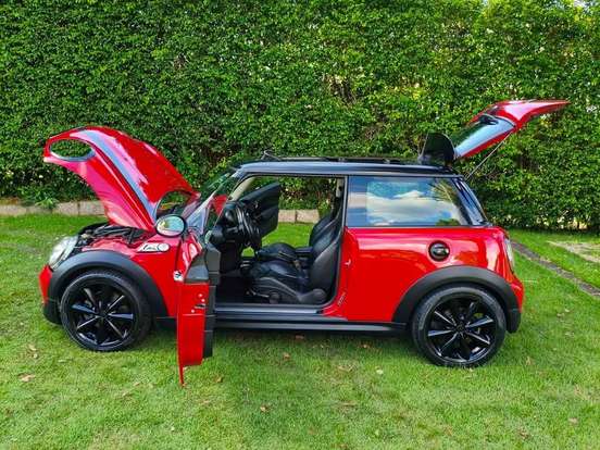 MINI-COOPER-2011