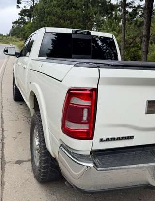 RAM-2500-6.7 I6 TURBO DIESEL LARAMIE CD 4X4 AUTOMÁTICO RAM-2500-2022