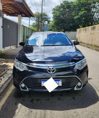 TOYOTA-CAMRY-2017