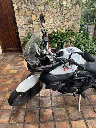 TRIUMPH-TIGER 800 ABS-2014