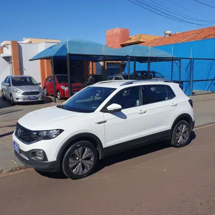 VOLKSWAGEN T-CROSS 1.4 250 TSI TOTAL FLEX HIGHLINE AUTOMÁTICO