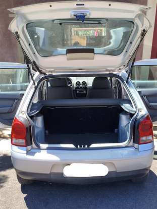 VOLKSWAGEN-GOL-2009
