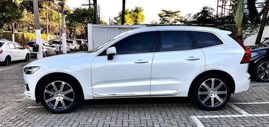 VOLVO-XC60-2.0 T5 GASOLINA INSCRIPTION AWD GEARTRONIC VOLVO-XC60-2017