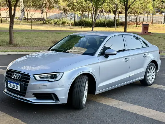AUDI A3 1.4 TFSI SEDAN ATTRACTION 16V GASOLINA 4P S-TRONIC