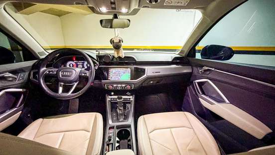 AUDI-Q3-2020