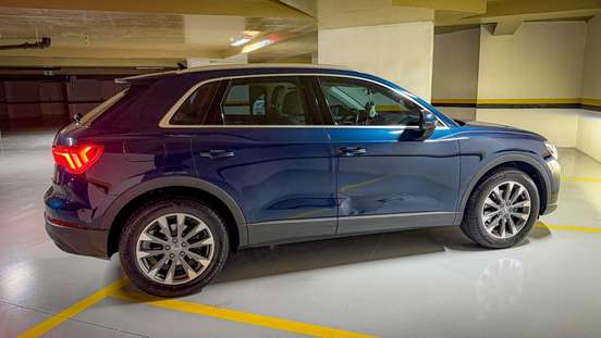 AUDI-Q3-2020