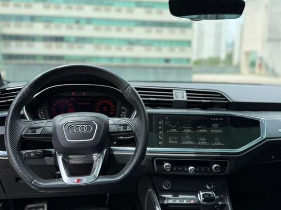 AUDI-Q3-2.0 40 TFSI GASOLINA PERFORMANCE BLACK QUATTRO TIPTRONIC AUDI-Q3-2023