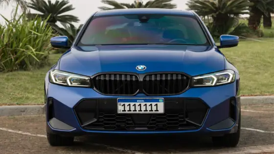BMW 320i 2.0 16V TURBO FLEX M SPORT AUTOMÁTICO BMW 320i 2.0 16V TURBO FLEX M SPORT AUTOMÁTICO