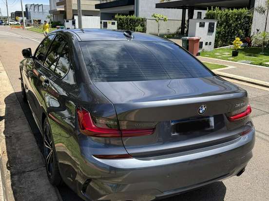 BMW-320i-2.0 16V TURBO FLEX M SPORT AUTOMÁTICO BMW-320i-2022
