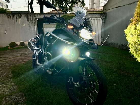 BMW-F 850 GS ADVENTURE PREMIUM-2022