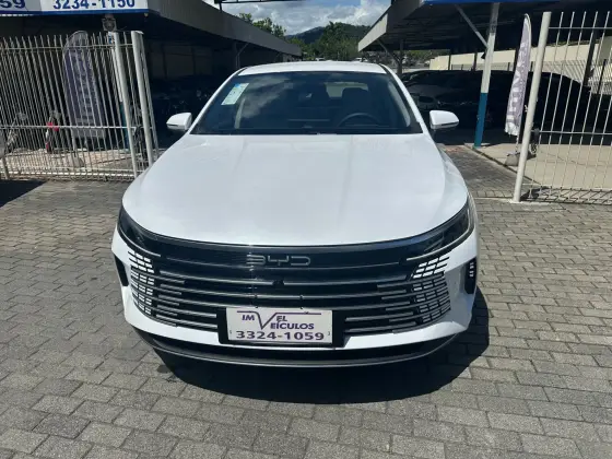 BYD KING 1.5 DM-I PHEV GL AUTOMÁTICO