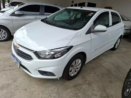 CHEVROLET ONIX 1.0 MPFI LT 8V FLEX 4P MANUAL CHEVROLET ONIX 1.0 MPFI LT 8V FLEX 4P MANUAL