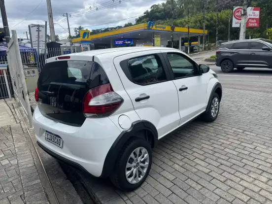 FIAT-MOBI-2023