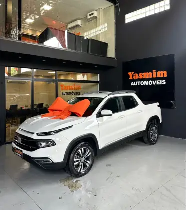 FIAT TORO 1.3 TURBO 270 FLEX FREEDOM AT6 FIAT TORO 1.3 TURBO 270 FLEX FREEDOM AT6
