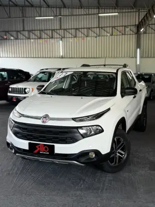 FIAT TORO 2.0 16V TURBO DIESEL FREEDOM MANUAL FIAT TORO 2.0 16V TURBO DIESEL FREEDOM MANUAL