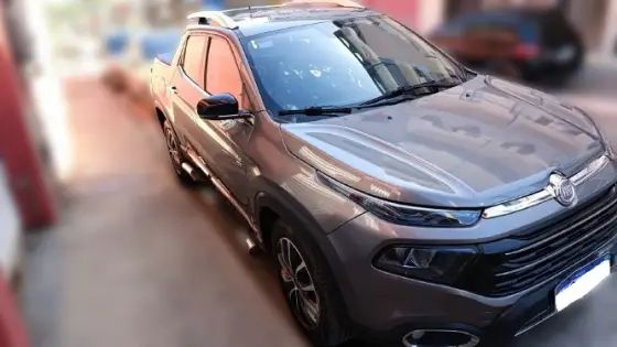 FIAT TORO 2.0 16V TURBO DIESEL VOLCANO 4WD AT9