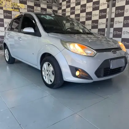 FORD FIESTA 1.0 ROCAM HATCH 8V FLEX 4P MANUAL