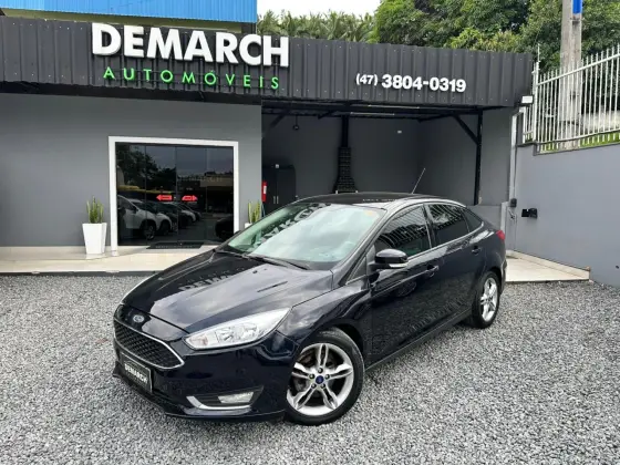 FORD FOCUS 2.0 SE PLUS 16V FLEX 4P POWERSHIFT