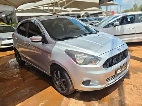 FORD KA 1.0 TI-VCT FLEX SE PLUS MANUAL FORD KA 1.0 TI-VCT FLEX SE PLUS MANUAL