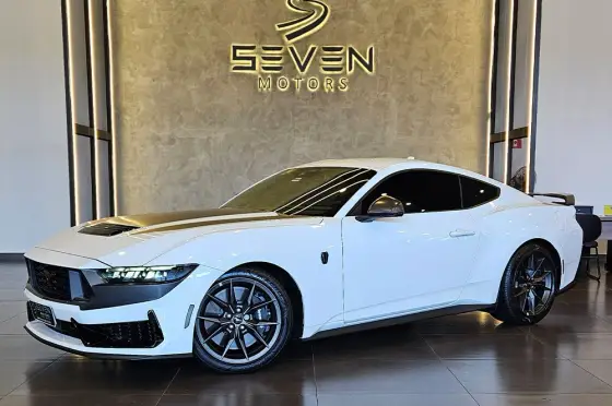 FORD MUSTANG 5.0 V8 GASOLINA DARK HORSE SELECTSHIFT FORD MUSTANG 5.0 V8 GASOLINA DARK HORSE SELECTSHIFT