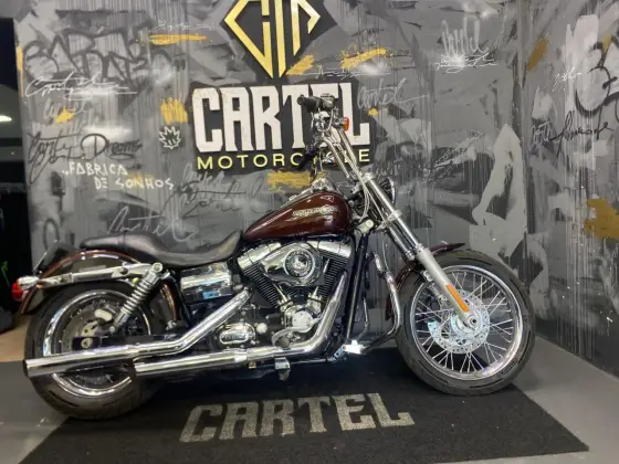 HARLEY-DAVIDSON DYNA SUPER GLIDE CUSTOM 