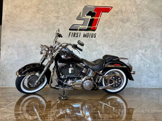 HARLEY-DAVIDSON SOFTAIL DELUXE 