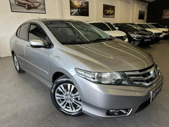 HONDA CITY 1.5 LX 16V FLEX 4P AUTOMÁTICO HONDA CITY 1.5 LX 16V FLEX 4P AUTOMÁTICO