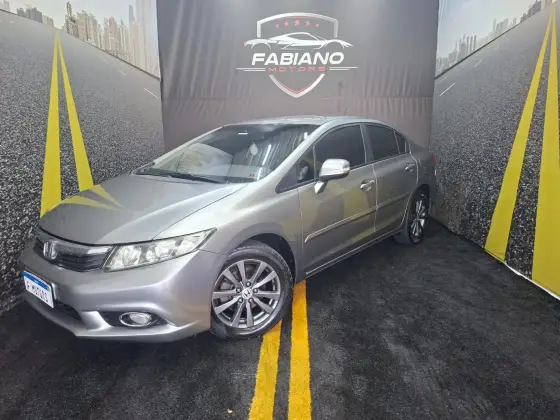 HONDA CIVIC 2.0 LXR 16V FLEX 4P AUTOMÁTICO HONDA CIVIC 2.0 LXR 16V FLEX 4P AUTOMÁTICO