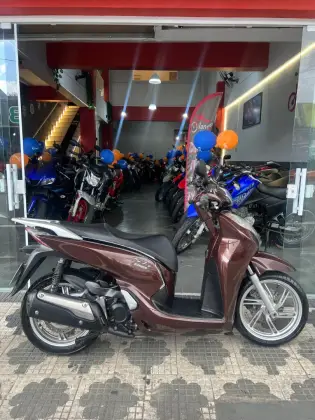 HONDA SH 300i HONDA SH 300i