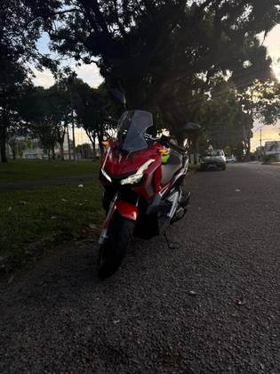 HONDA ADV 