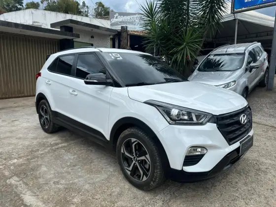 HYUNDAI CRETA 2.0 16V FLEX SPORT AUTOMÁTICO HYUNDAI CRETA 2.0 16V FLEX SPORT AUTOMÁTICO
