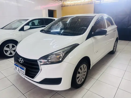HYUNDAI HB20 1.0 COMFORT PLUS 12V FLEX 4P MANUAL
